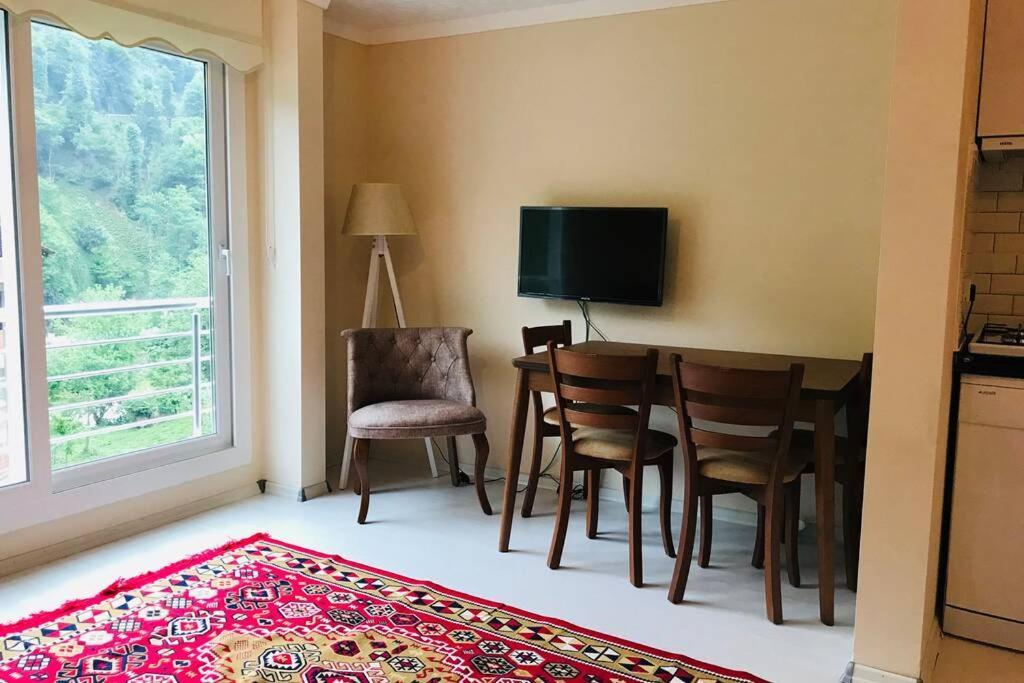 Seçer Apart Apartamento Çamlıhemşin Exterior foto